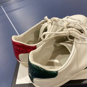 Gucci Ace Sneakers size 8 mens (box included)